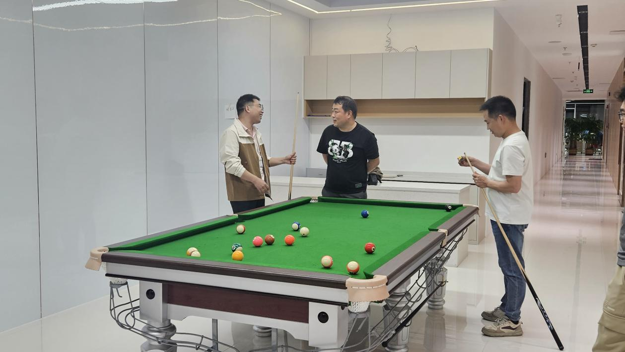 工作之余，來一局桌球可好？