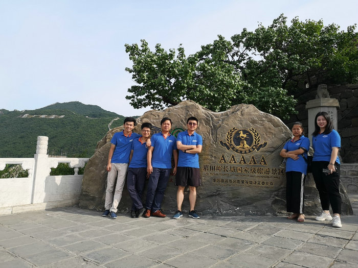 安帕爾優(yōu)秀員工長城之旅 — 登長城，當好漢，賞美景